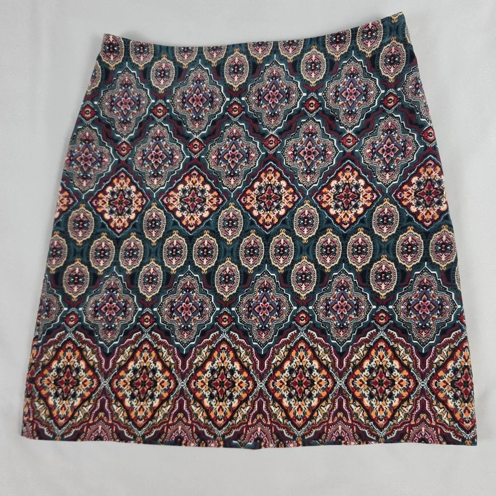 Loft Size 2 Multicolor Corduroy Mini Skirt Geometric Pattern - Picture 5 of 5